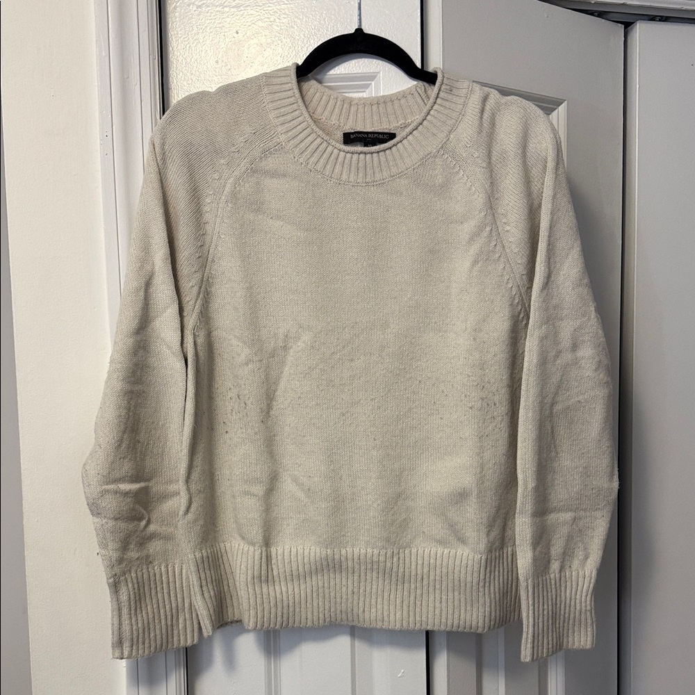 Banana Republic Women's Cream Crewneck Sweater